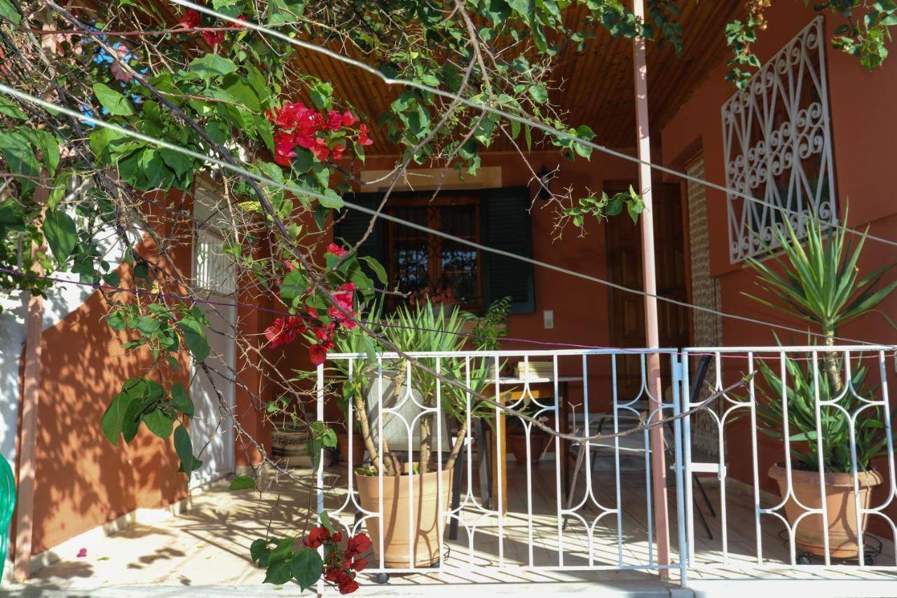 Appartamento Family House At Corfu Town Esterno foto